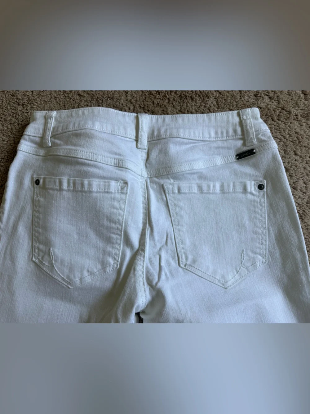 INC International Concepts White Women’s Skinny Jeans